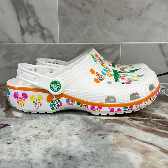 WDW Disney World 50th Anniversary Retro Balloons CROCS M 6 W 8 Vault Florida NEW - Picture 7 of 10
